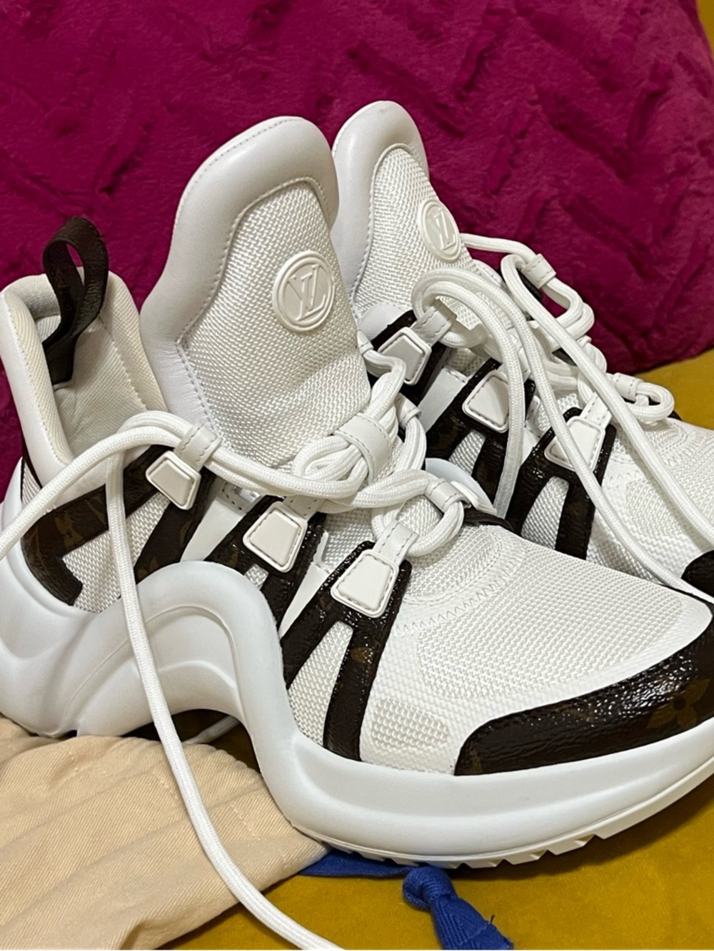 Louis Vuitton Lv Archlight Monogram Chunky Sneaker size 38.5 - Picture 14 of 16